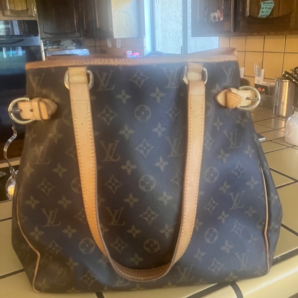 Authentic LV Bag…. Monoagram - Picture 2 of 8